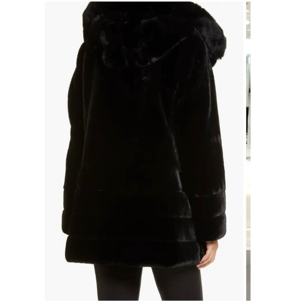 Gallery New York NWT Black Faux Fur Hooded Coat Style GF21361M
Women's Medium - Picture 2 of 16